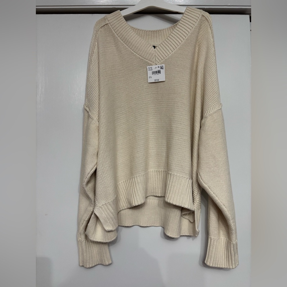 American Eagle Outfitters Cream Crewneck Knit Sweater